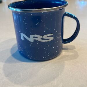 NRS metal cup holds 1.5 cups of liquid, great travel cup, nice gift.